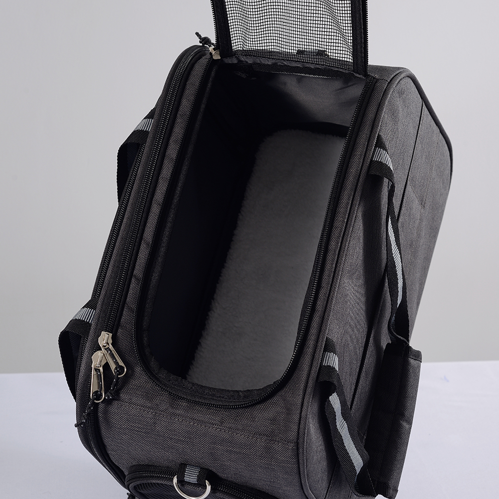 Transporteur portatif pour animaux de compagnie avec sangle de bagage