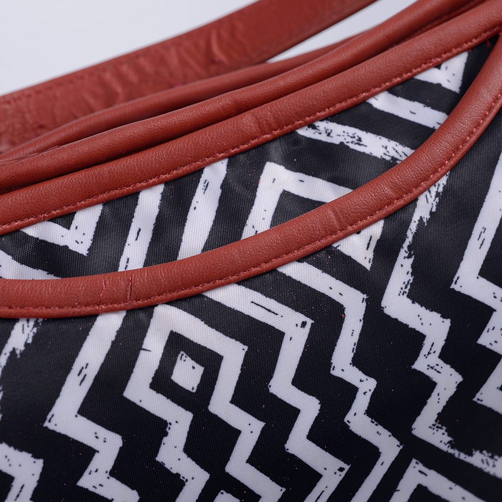 Sac fourre-tout léger pour les déplacements, sac à bandoulière simple, impression par sérigraphie