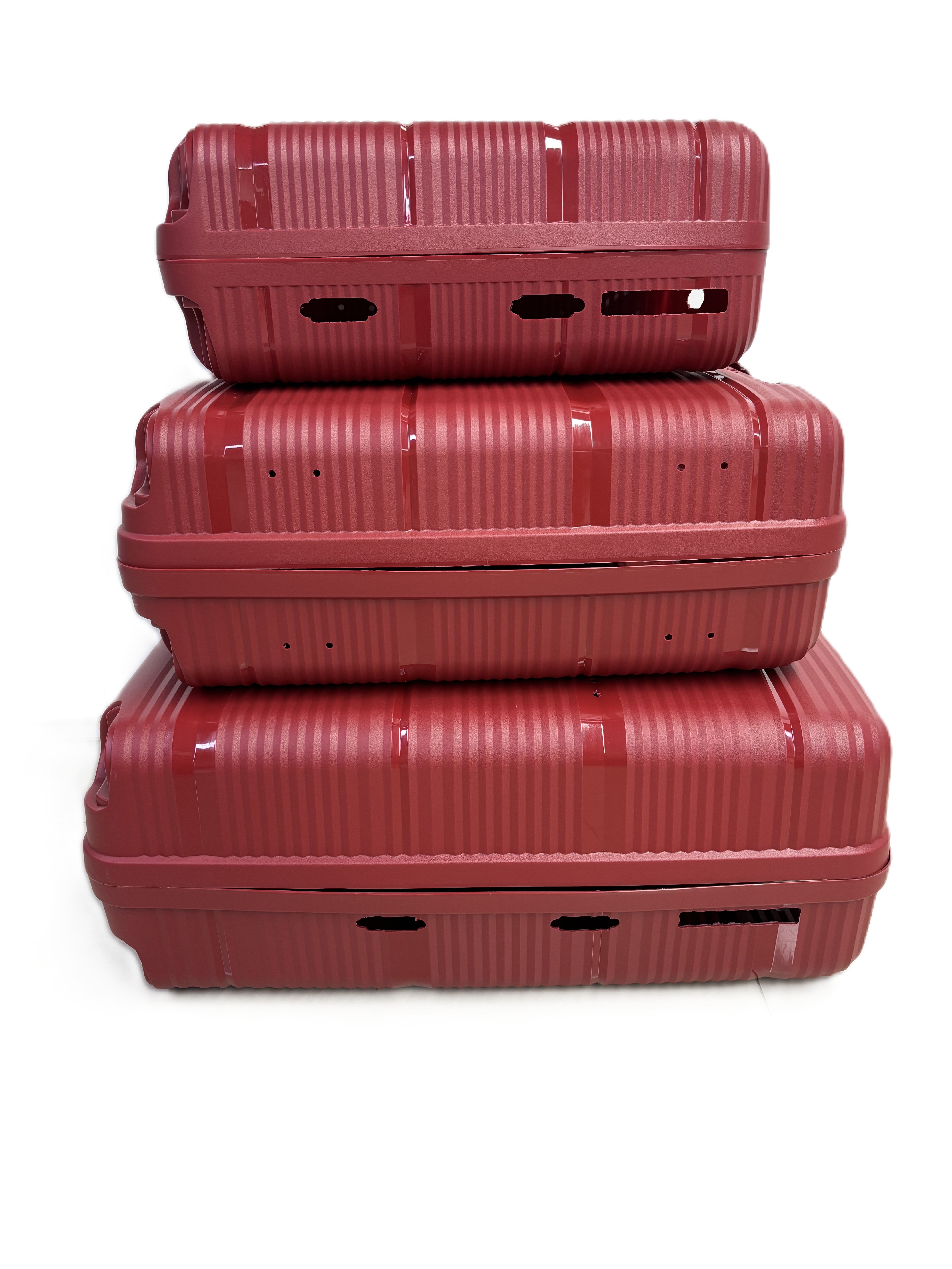 Coque de valise en PP de 3 tailles SKD et grossiste d'usine pris en charge fini en vrac